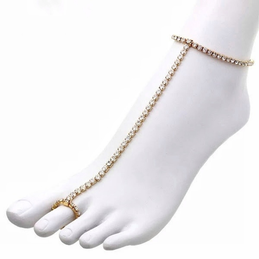NWT Chloe Barefoot Sandal Rhinestone Foot Anklet